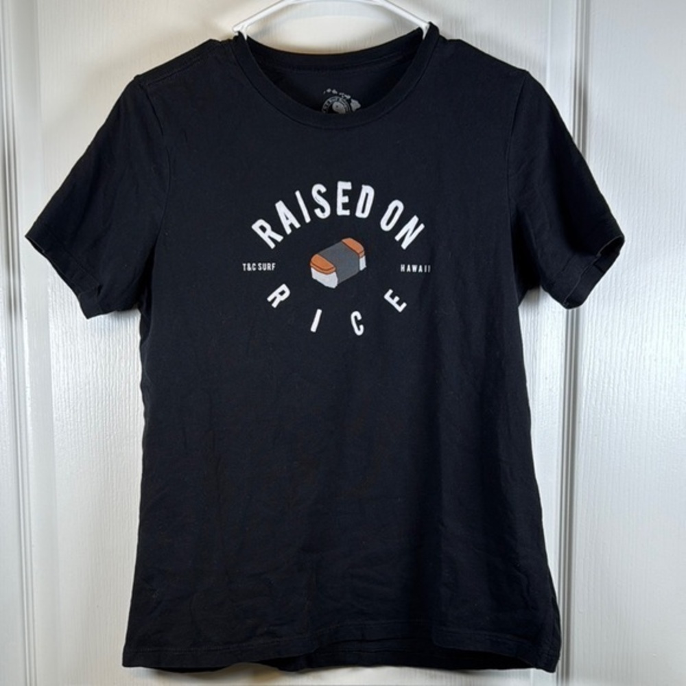 T&C Surf Company Black Raised on Rice Graphic Shirt Size Med EUC #5604